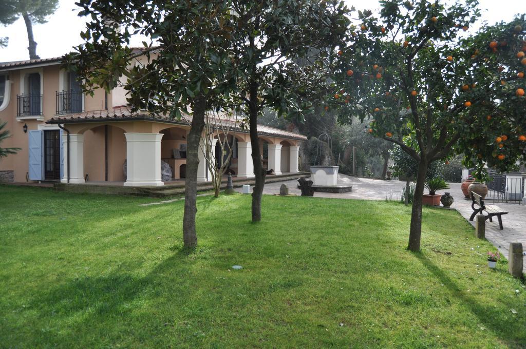 La Villa Di Augusto Anguillara Sabazia Chambre photo