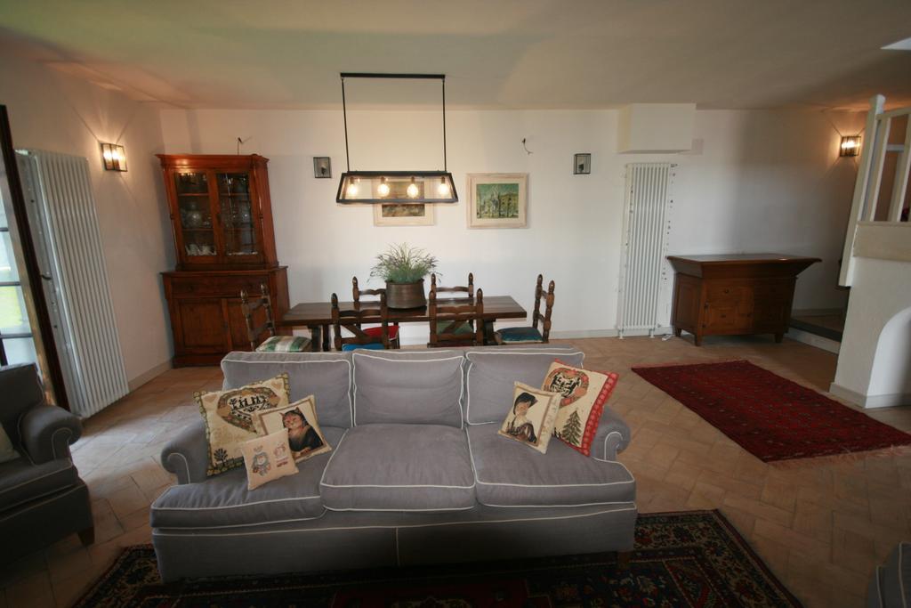 La Villa Di Augusto Anguillara Sabazia Chambre photo